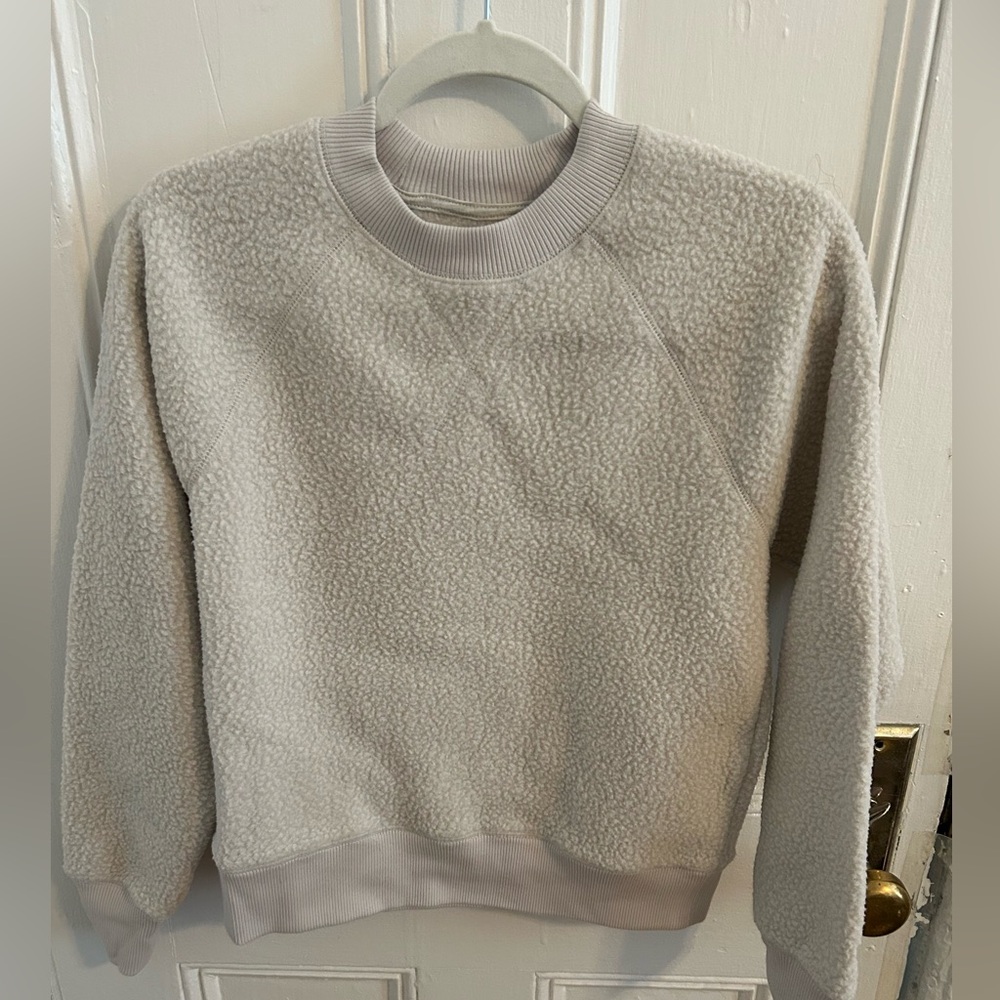 Everlane Renew fleece heated gray knit top